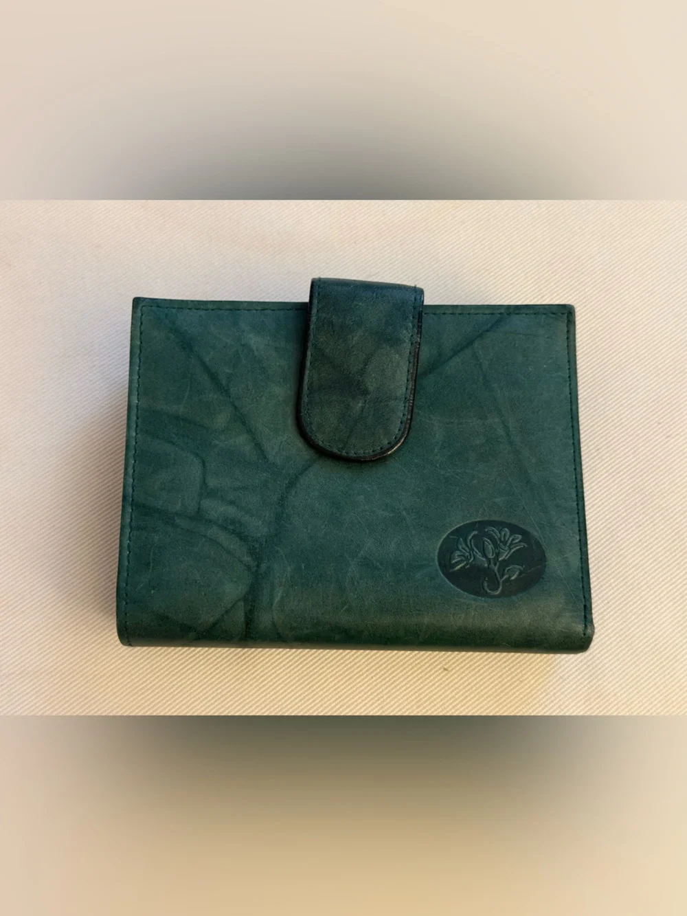 Vintage Buxton Top Grain Cowhide Leather Wallet Green Kiss Lock Coin Purse